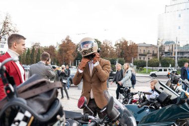 Kyiv, Ukrayna - 29 Eylül 2019: Seçkin Beyefendi