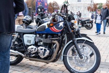 Kyiv, Ukrayna - 29 Eylül 2019: Seçkin Beyefendi