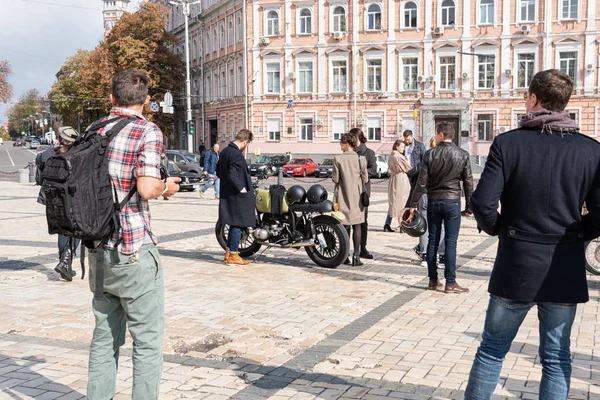 Kiev, Oekraïne - 29 september 2019: De onderscheiden Gentlema — Stockfoto