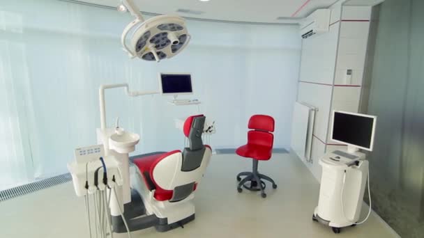 White Dentist Office Luxury Minimalistic Dental Clinic Interior Red Chair — Stock Video