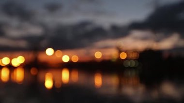 Büyük tahıl Limanı akşam itibariyle terminal Panoraması. Hububat gece gemisine aktarma toplu. Tahıl ürünleri gemide büyük yatak asansörlere üzerinden yükleniyor. Seçici odak ve bokeh