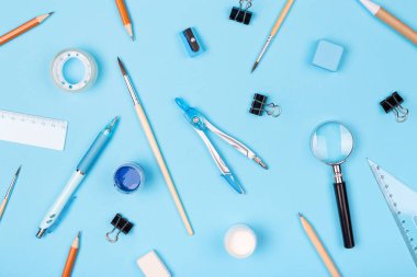 Desen Okulu sabit yaptı.