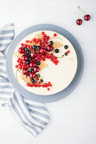 New York peynir kek çilek ile.