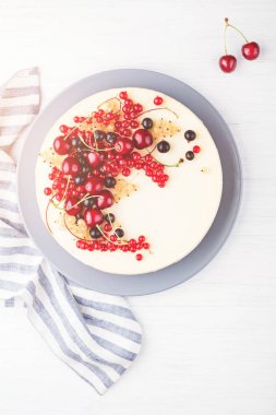 New York cheesecake çilek ile.