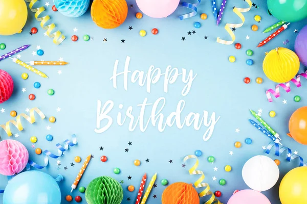 Geburtstagsparty Hintergrund Mit Happy Birthday Gruß Text Auf Blau Ansicht — Stockfoto