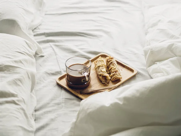 Breakfast Set Thai Sweetened Roti Hot Cocoa Served Bed — Stock Photo, Image