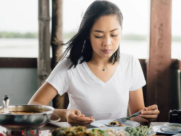 Asian Woman Eat Set Thai Spicy Seafood — Stock Photo, Image