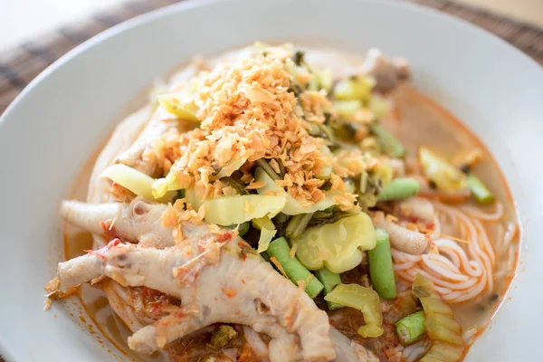 Rice Noodles Fish Curry Sauce Chicken Feet White Bowl — Stock Photo, Image