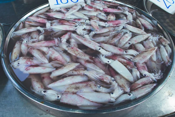 Calamares Frescos Crudos Venden Mercado Local Fresco Tailandia — Foto de Stock