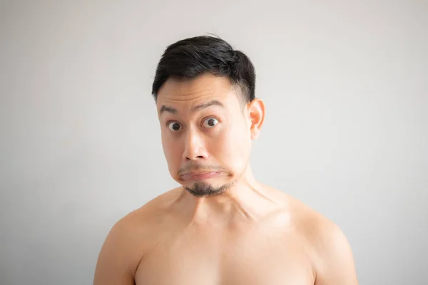 Shock Surprise Face Man Topless Portrait Isolated Gray Background — Stock Photo, Image