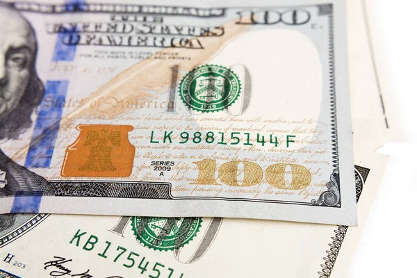 Yüz dolar bir portre ile seçici odak yakın çekim