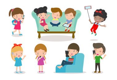 becerikli, çocuklar karakterler erkek ve kız ile hareket eden, becerikli, çocuklarla çocuklarla Tablet, çocuk kendi gadget'lar ile Çocuk Tablet, dizüstü bilgisayar, cep, vektör çizim ile Çocuk çocuklarla insanlar.