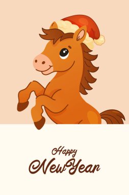 Beyaz arka planda Noel Baba şapkalı şirin bir at duruyor. Görüntü başlığı: 