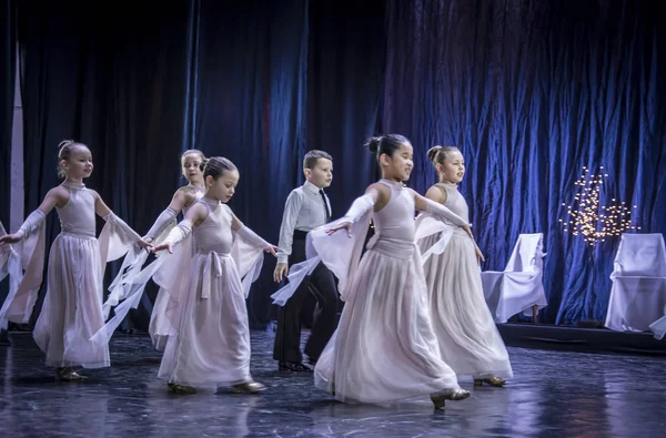 Reportaje Fotográfico Gran Concierto Dedicado Aniversario Del Fundador Escuela Baile — Foto de Stock