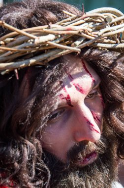 Paskalya tiyatro prodüksiyonu. Awesome oyunculuk oyunu. İsa Mesih'in ihaneti, ölümü ve dirilişi. Yahudiler, Romalı askerler, İsa'nın ve İsa'nın müritleri. Olaylar Odessa şehrinin merkez caddesinde gerçekleşecek, Ukrayna, Nisan 27, 2019.