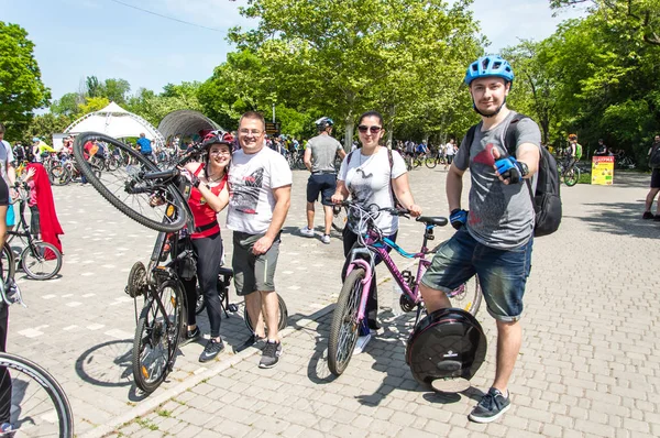 Miasto Odessa Ukraina Maja 2019 Wydarzenie Dzień Roweru Rowerzystów Dorosłych — Zdjęcie stockowe