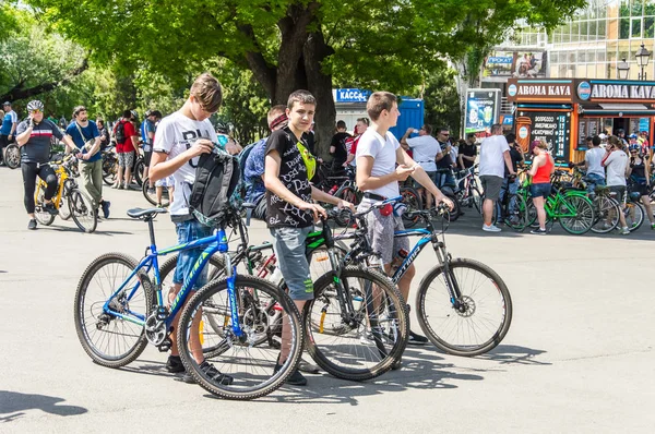 Odesa City Ukraine Mai 2019 Die Veranstaltung Fahrradtag Radfahrer Erwachsene — Stockfoto