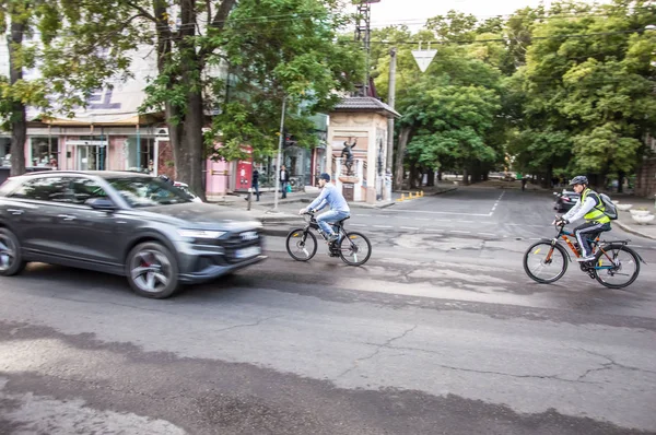 The ���bike to work��� project brought cyclists together. — Stock Photo, Image