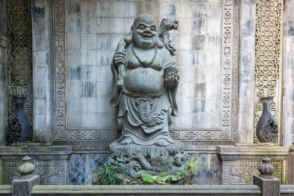 Socha Buddhy v Baolunsi chrámu Chongqing — Stock fotografie