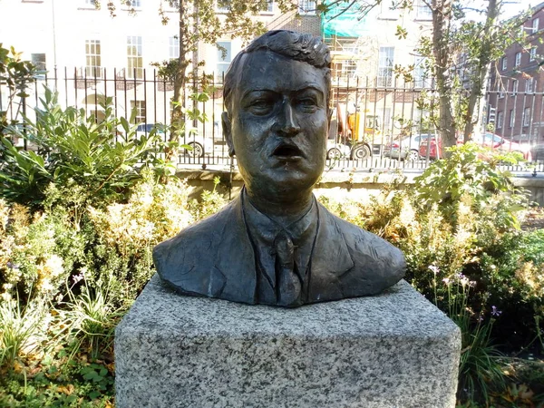 tarihi Michael Collins