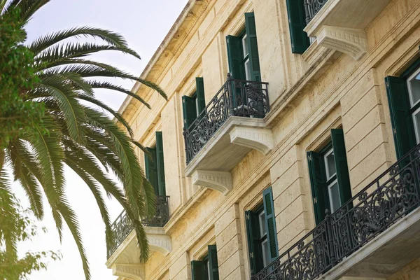Edificio histórico en la isla de Spetses, Grecia — Foto de Stock