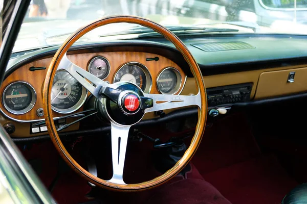 Berlin Germany June 2018 Steering Wheel Dashboard Interior Beautiful Vintage — Stock Photo, Image