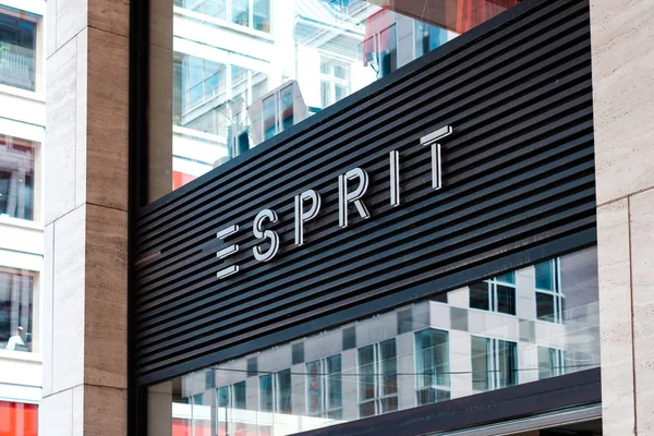 Berlin Deutschland Juni 2018 Das Esprit Logo Der Fassade Des — Stockfoto