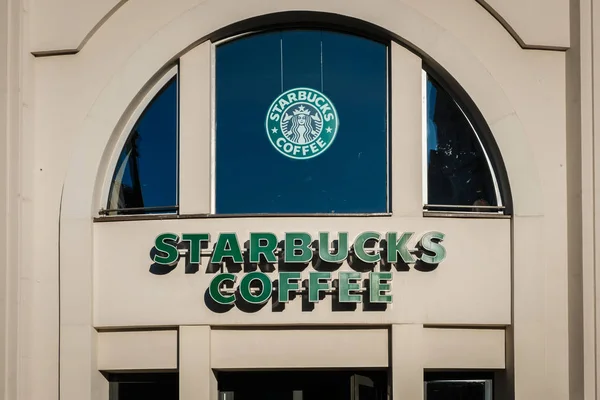 Berlin Deutschland Januar 2019 Starbucks Kaffee Logo Und Markenname Auf — Stockfoto