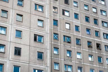 Bina cephesi, Plattenbau, Berlin - prekast beton levhalar ho