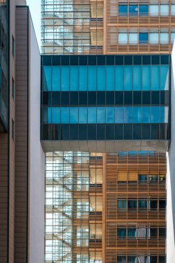 modern mimari, bina dış, gayrimenkul kavramı