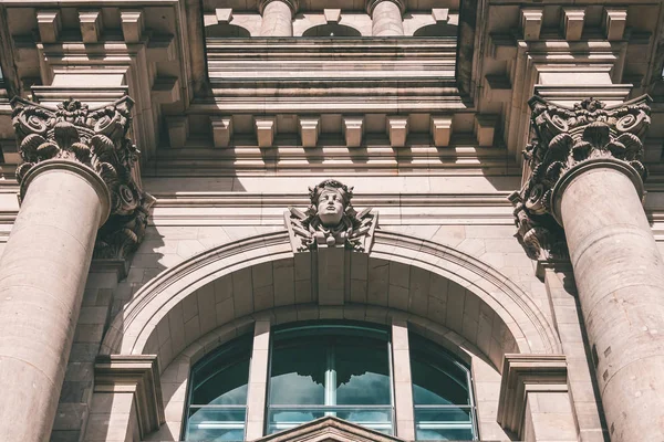 Façade historique du bâtiment du Reichstag allemand — Photo