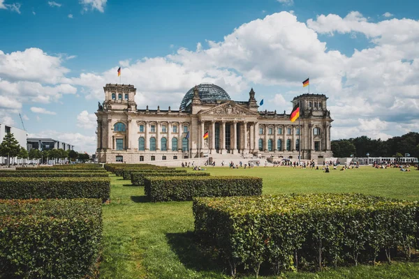 El edificio Reichstag (Bundestag alemán) en Berlín, Alemania. — Foto de Stock
