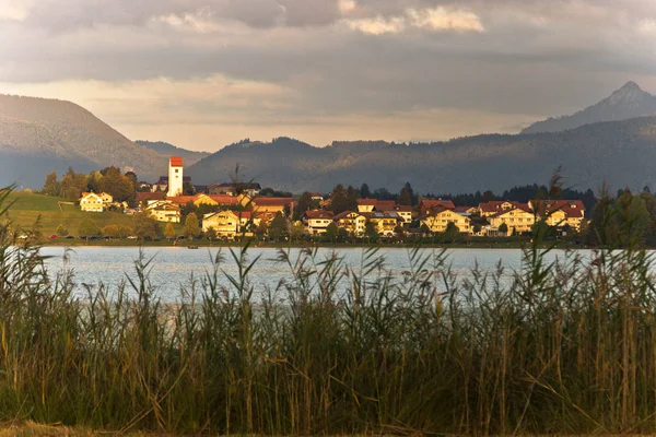 Villaggio Tedesco Alla Luce Del Tramonto — Foto Stock