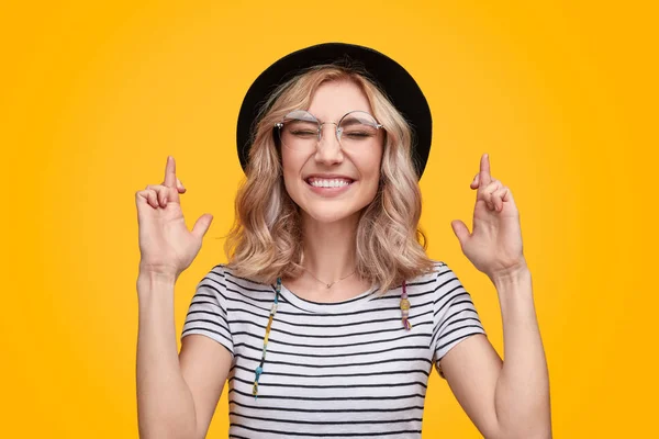 Cheerful female making wish — Stock Photo, Image