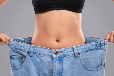 Büyük boy kot pantolon diyet kadın