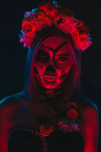 Scary woman in floral wreath — Stock Photo, Image