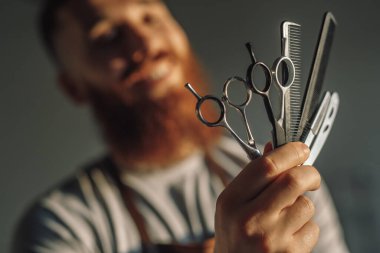 Bulanık berber gösteri araçları