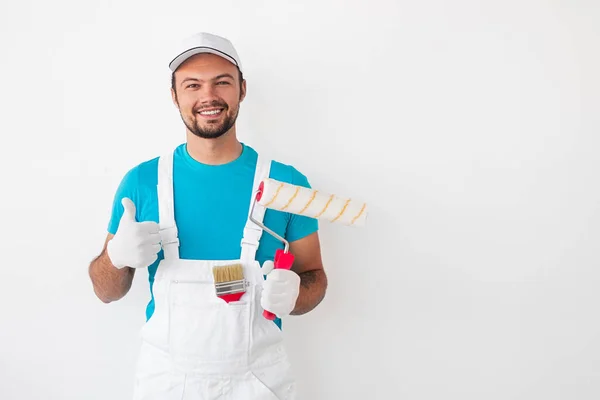 Pintor feliz gesto pulgar hacia arriba — Foto de Stock