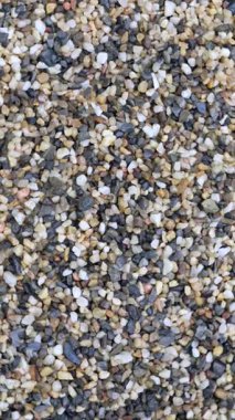 Güzel Doğal Çakıl Taşları Dekorasyon İçin Kaya Yüzeyi Oluşturuyor