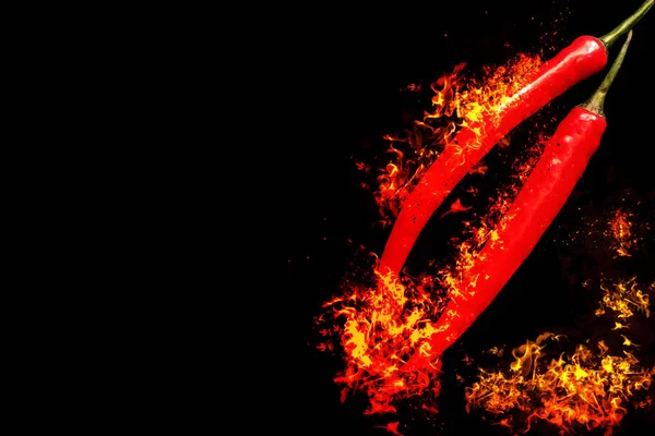 yangında biber. Mutfak için arka plan. posterler, Web siteleri, kartvizit, kartpostal, etiket