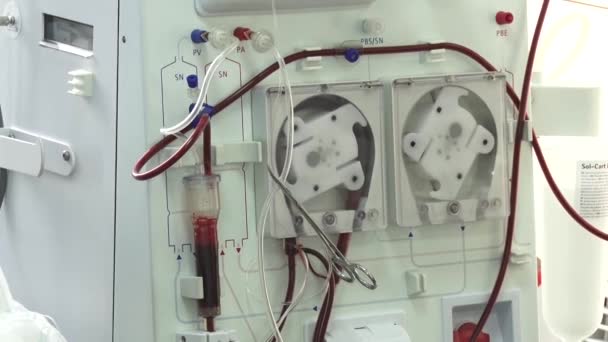 Máquina Hemodiálisis Aclaramiento Extrarrenal Sangre Convertido — Vídeo de stock