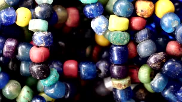 Gros Plan Perles Verre Vent Commerce Coloré Rare Antique — Video