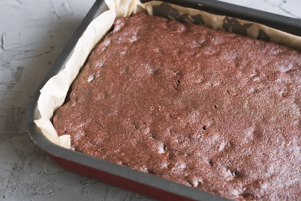 Grote Zelfgemaakte Chocolade Brownie Cake Gebakken Een Metalen Pan Traditioneel — Stockfoto