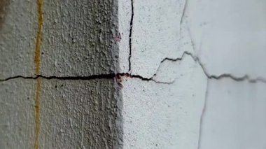 eski çatlak duvar arkaplanı