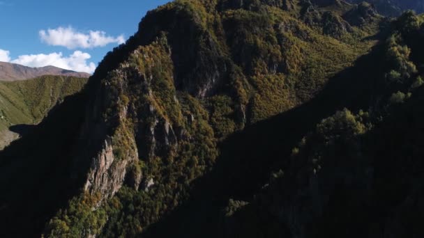 Picos Montaña Naturaleza Encuesta Aérea — Vídeos de Stock