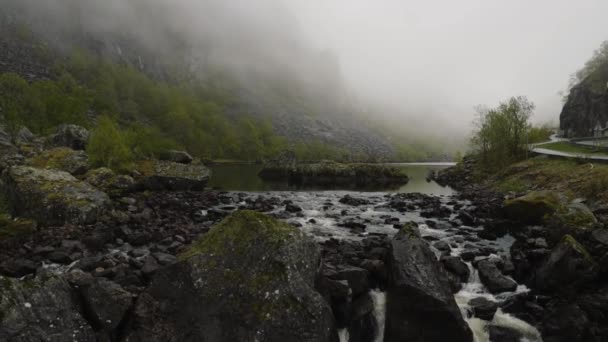 Fantastiska Norska Vattenfall Vacker Natur — Stockvideo