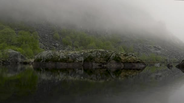 Fantastische Noorse Waterval Prachtig Landschap — Stockvideo