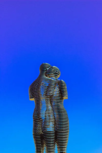 Estatua Nino Ali Durante Día Fondo Del Cielo Batumi Georgia — Foto de Stock