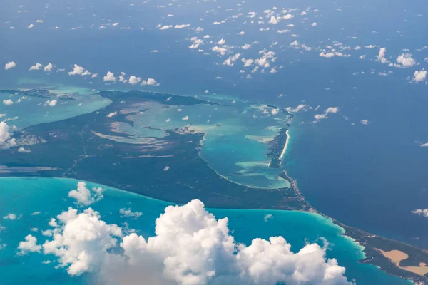 Bella Vista Aerea Delle Isole Bahamas Pozzi Spagnoli Mari Turchesi — Foto Stock
