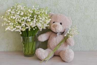 Yenidoğan beklentisi. bir bebek duş hamile bir kutlama, bir ayı bir şişe süt